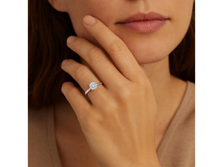 1 Carat Round Lab Grown IGI G/VS1 Diamond Solitaire Ring in Sterling Silver