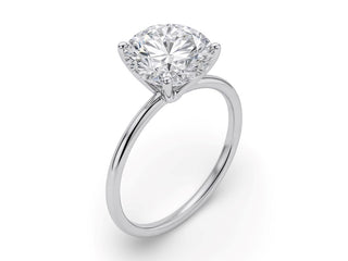 5 Carat Round Lab Grown IGI G/VS1 Diamond Solitaire Ring in 10K White Gold
