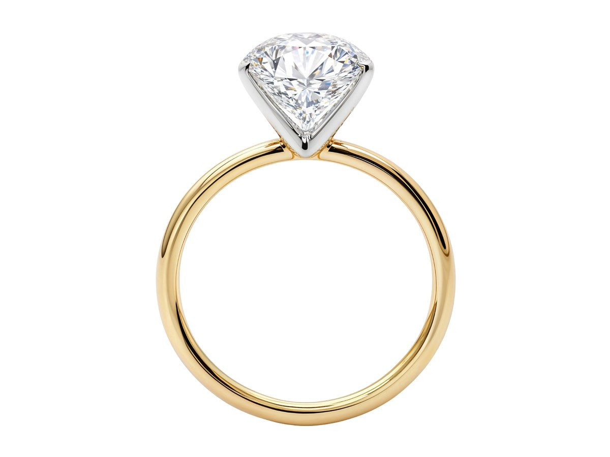 3 Carat Oval Lab Grown IGI G/VS1 Diamond Solitaire Ring in 14K Yellow Gold