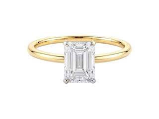 1.50Ct Emerald Lab Grown IGI G/VS1 Diamond Ring in 10K Yellow Gold
