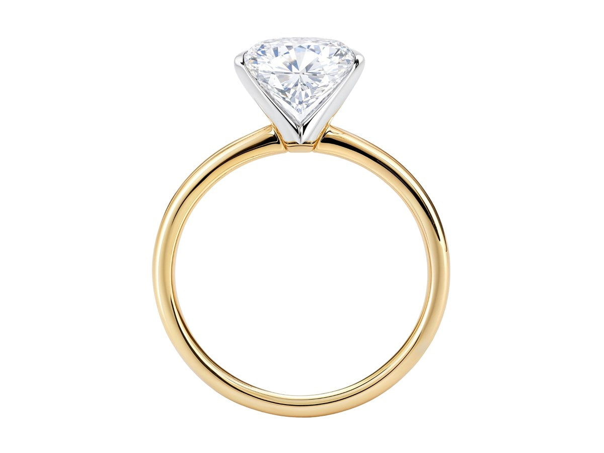 2 Carat Oval Lab Grown IGI G/VS1 Diamond Solitaire Ring in 14K Yellow Gold