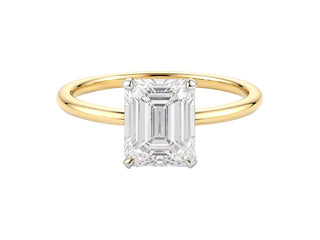 2 Carat Emerald Lab Grown IGI G/VS1 Diamond Solitaire Ring in 10K Yellow Gold