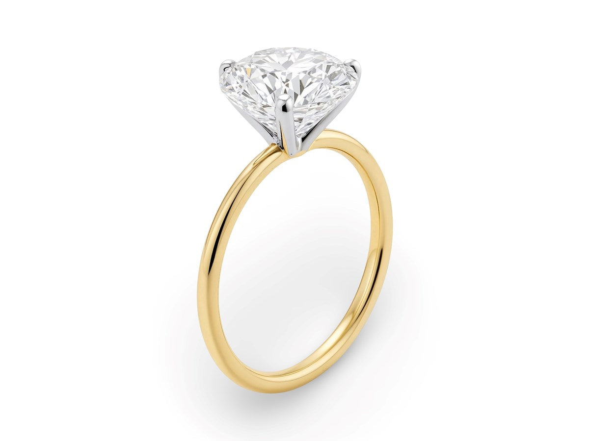 2 Carat Round Lab Grown IGI G/VS1 Diamond Solitaire Ring in 14K Yellow Gold