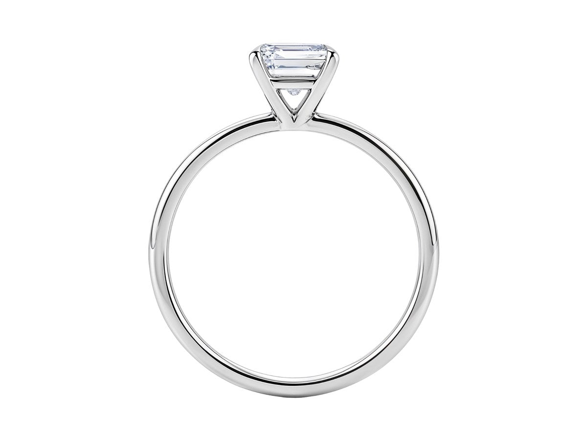1 1/2 Carat Emerald Lab Grown IGI G/VS1 Diamond Solitaire Ring in 10K White Gold