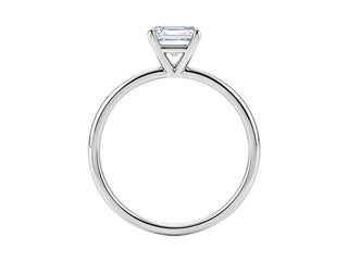 1 1/2 Carat Emerald Lab Grown IGI G/VS1 Diamond Solitaire Ring in 10K White Gold