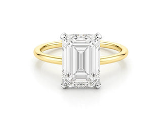 5 Carat Emerald Lab Grown IGI G/VS1 Diamond Solitaire Ring in 14K Yellow Gold