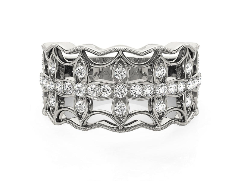 Diamond Studded Four Leaf Clover Motif Ring in 14k White Gold (1/4 cttw)