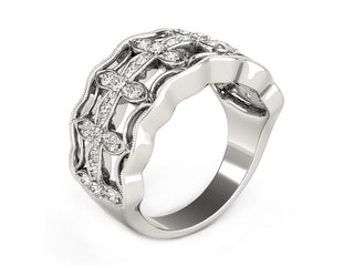 Diamond Studded Four Leaf Clover Motif Ring in 14k White Gold (1/4 cttw)