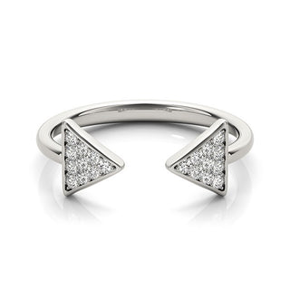 Arrowhead Design Ring with Diamonds in 14k White Gold (1/5 cttw)
