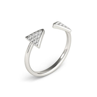 Arrowhead Design Ring with Diamonds in 14k White Gold (1/5 cttw)